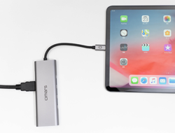 iPadにUSB-Cハブを接続してHDMI出力する