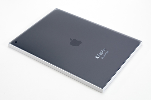 iPad Pro シリコーンケース パッケージ