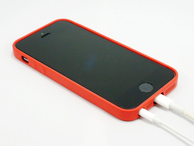 iPhone 5c Case Lightningケーブル