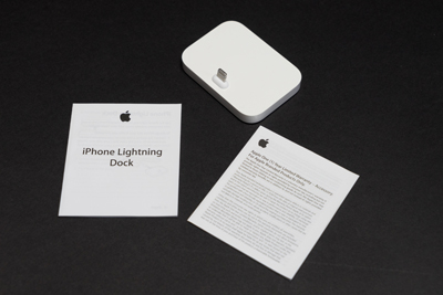 iPhone Lightning Dock 同梱物