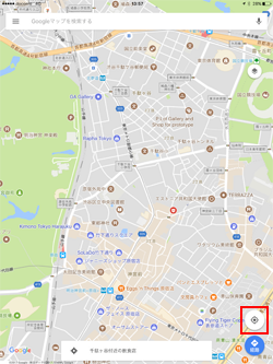 iPad/のGoogle Mapsアプリで現在位置アイコンをタップする