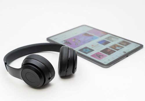 Bluetooth対応イヤフォンをiPad Pro(2018)に無線接続する
