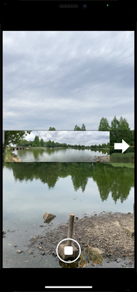 iPhoneのカメラでパノラマ写真の撮影を完了する