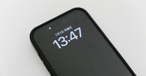 iPhoneのロック画面に時計を常に表示する方法