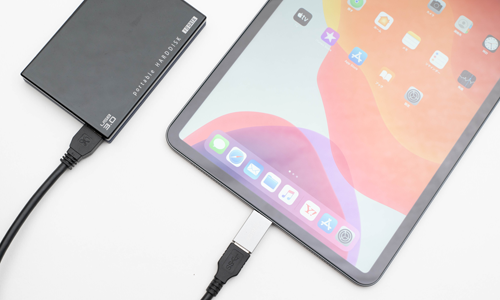 USB-C搭載iPadにUSBメモリ/外付けHDDを接続する